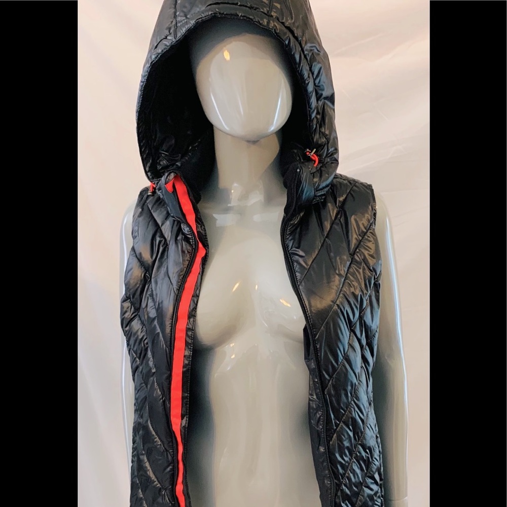 TekGear Puffer Vests with removable hood